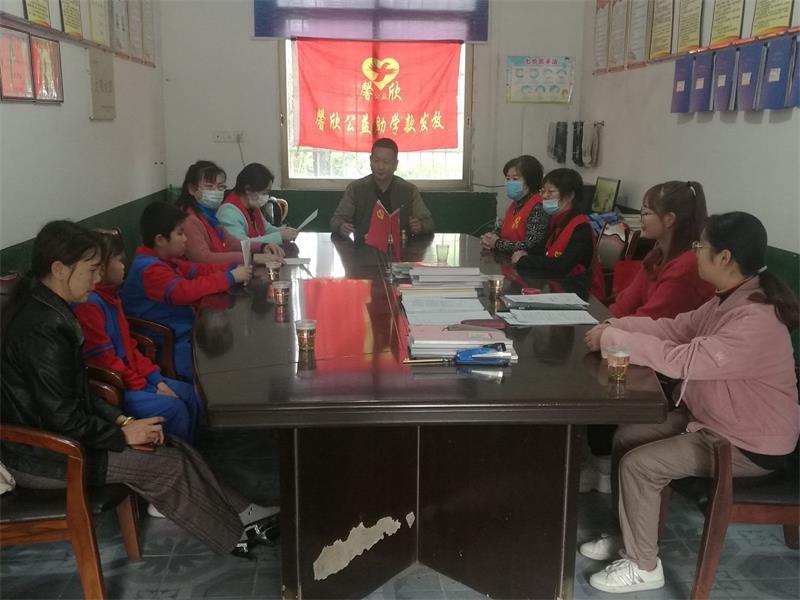馨欣公益益阳市赫山区笔架山乡与兰溪镇发放助学款